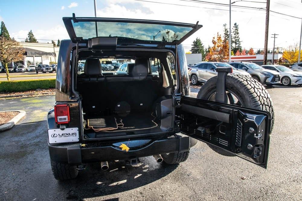 used 2014 Jeep Wrangler Unlimited car, priced at $20,493