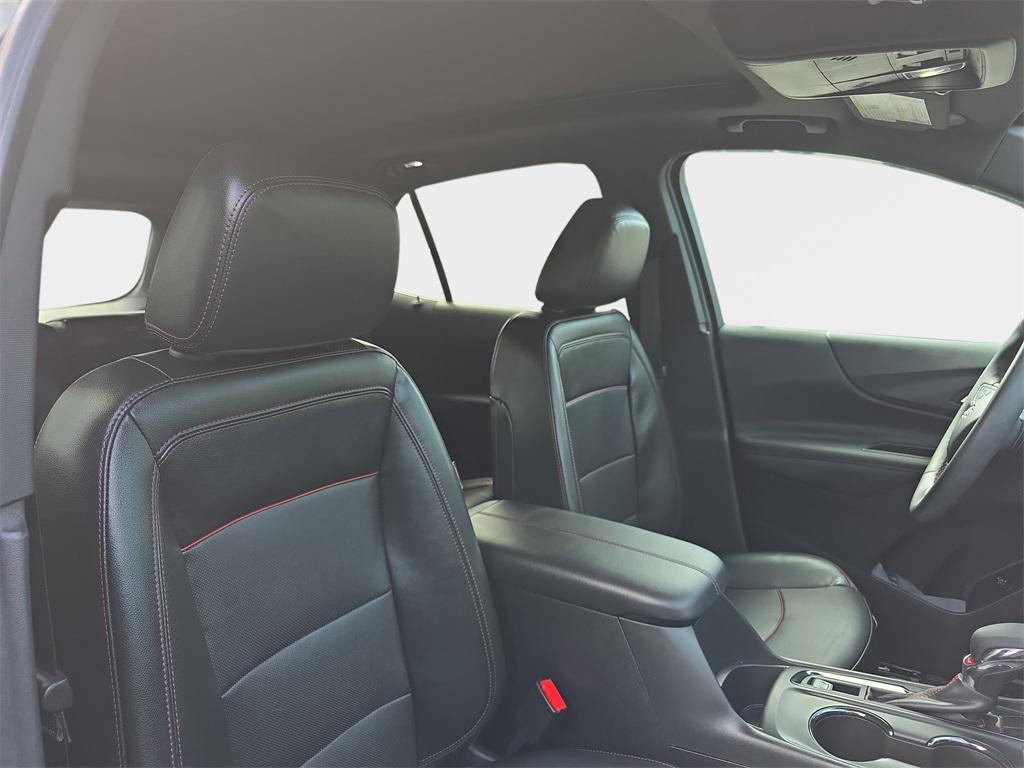 used 2023 Chevrolet Equinox car, priced at $25,693