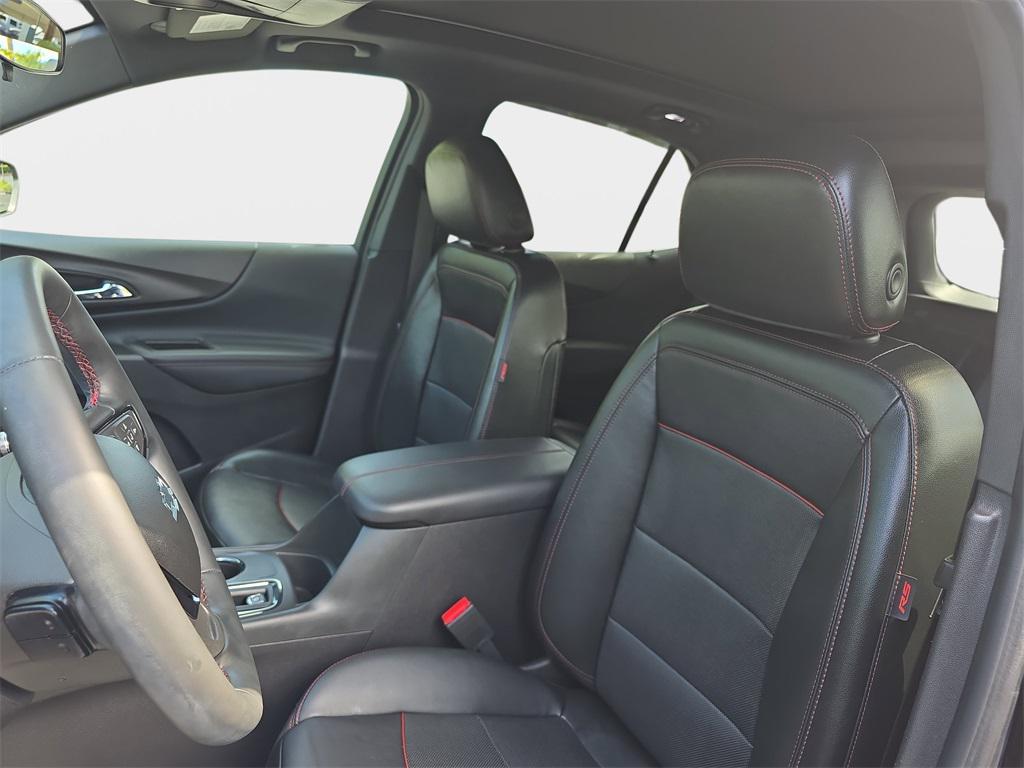 used 2023 Chevrolet Equinox car, priced at $25,693