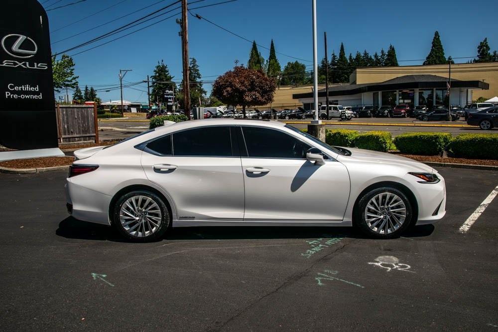 used 2021 Lexus ES 300h car, priced at $34,992