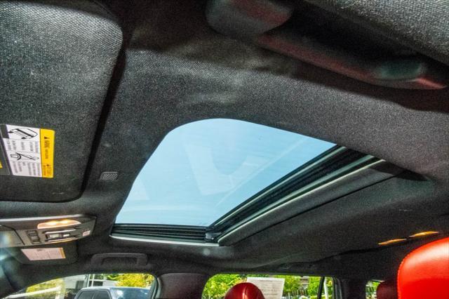used 2022 Toyota Highlander car, priced at $40,220