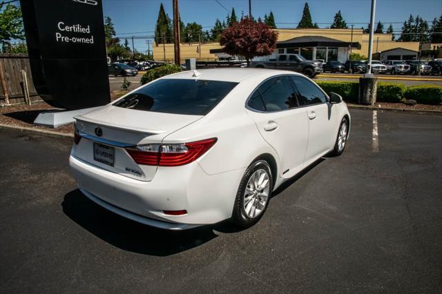 used 2013 Lexus ES 300h car