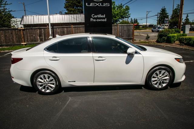 used 2013 Lexus ES 300h car