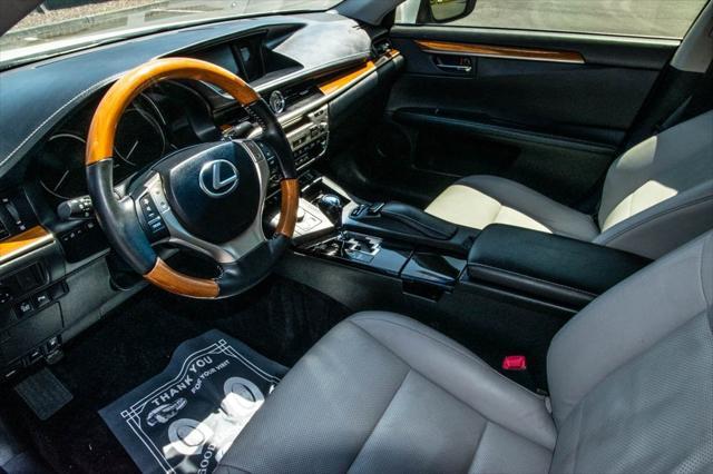 used 2013 Lexus ES 300h car
