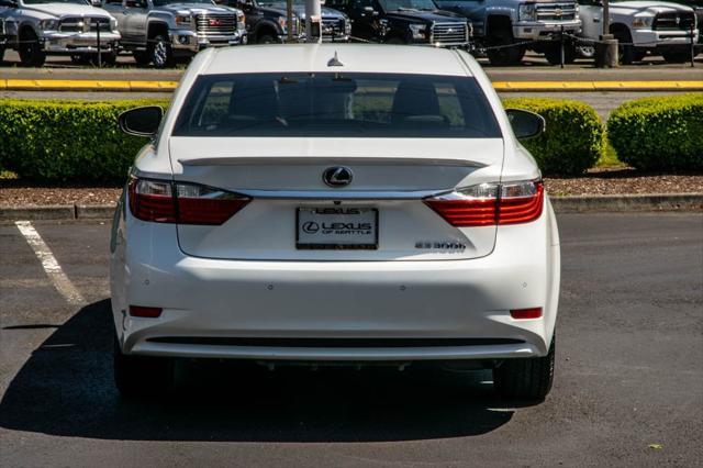 used 2013 Lexus ES 300h car