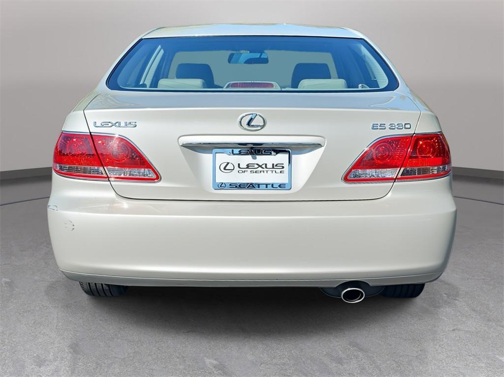 used 2005 Lexus ES 330 car, priced at $11,400