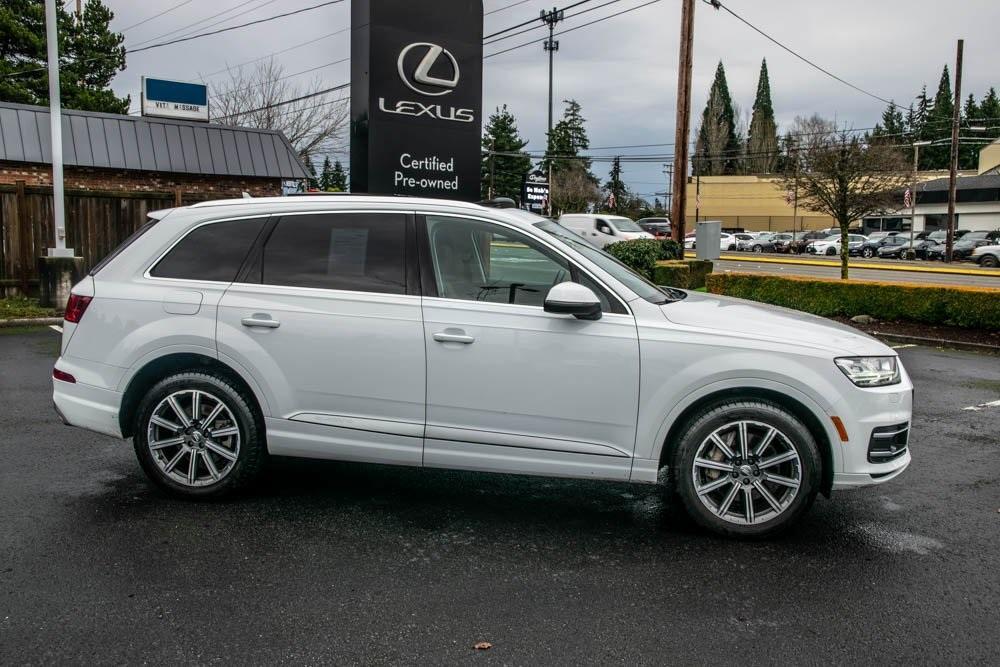 used 2018 Audi Q7 car, priced at $21,741