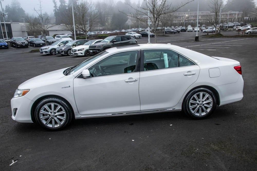 used 2014 Toyota Camry Hybrid car, priced at $16,892