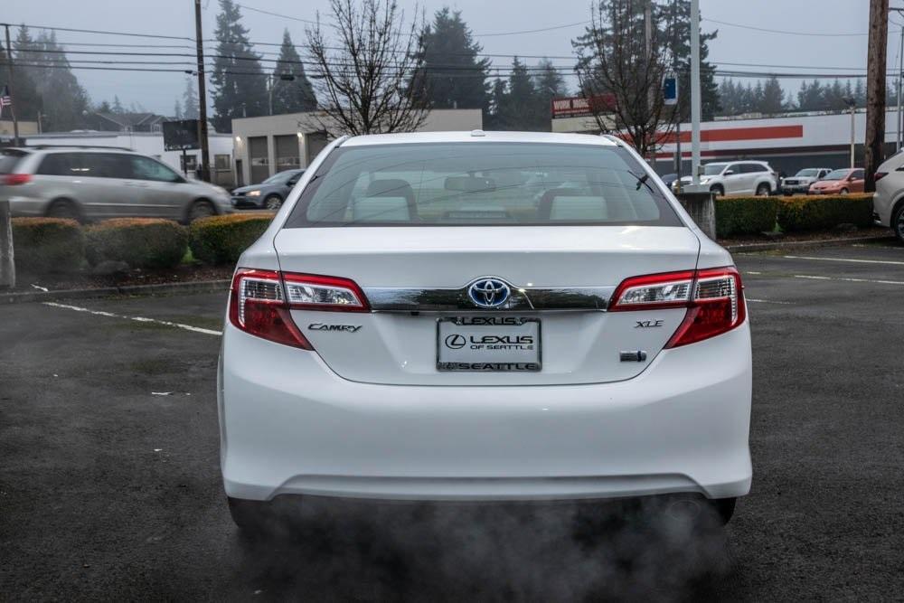 used 2014 Toyota Camry Hybrid car, priced at $16,892