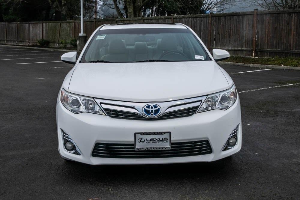 used 2014 Toyota Camry Hybrid car, priced at $16,892