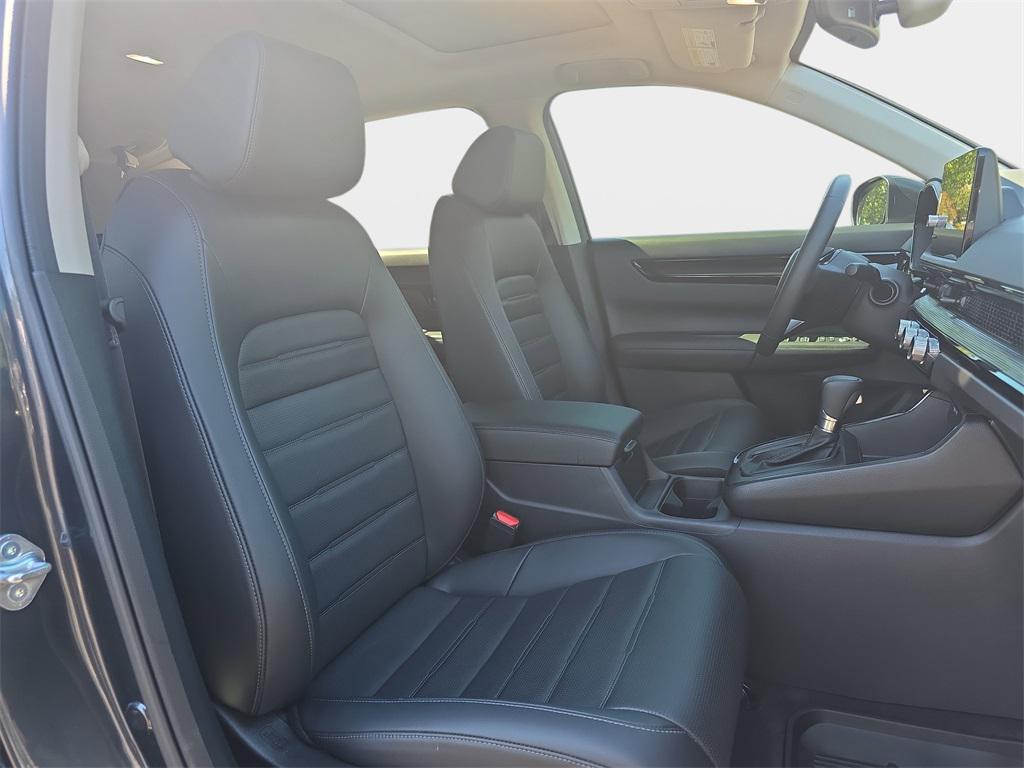 used 2023 Honda CR-V car, priced at $32,950
