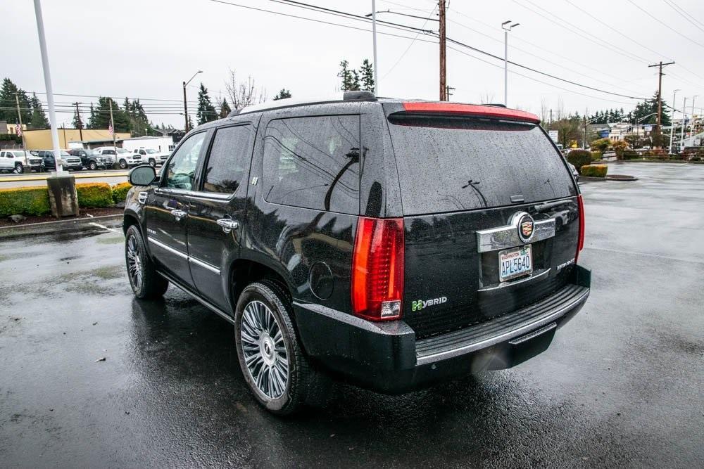 used 2013 Cadillac Escalade Hybrid car, priced at $19,789