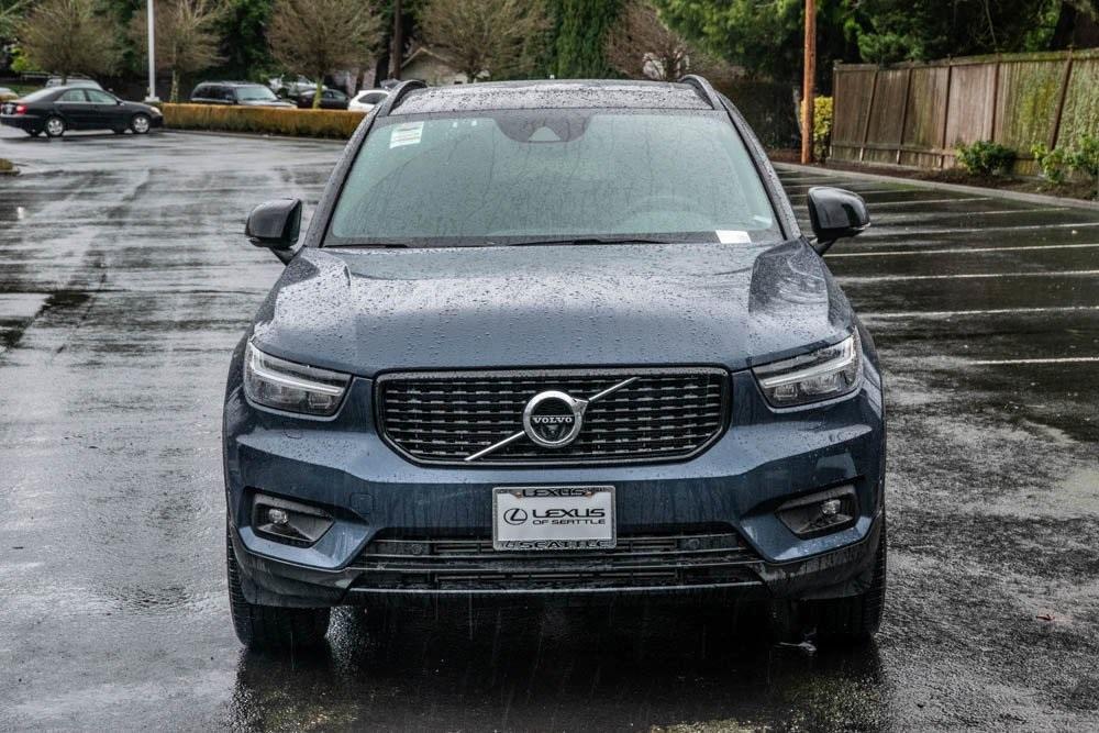 used 2022 Volvo XC40 car, priced at $34,434