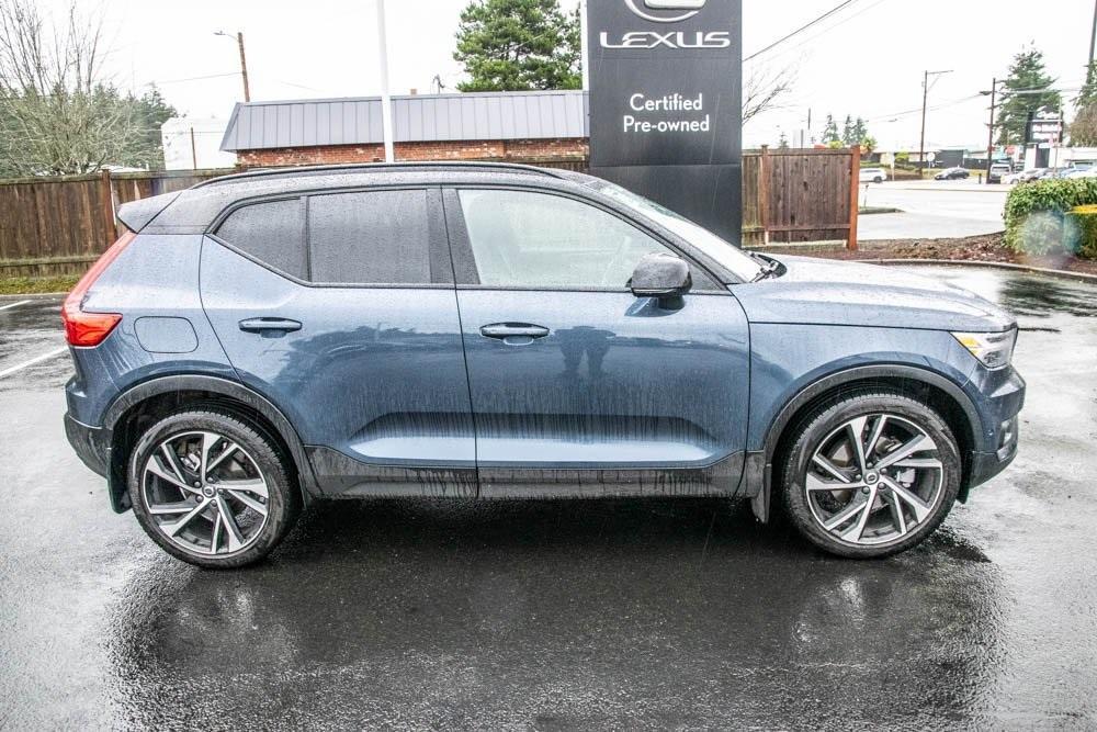 used 2022 Volvo XC40 car, priced at $34,434