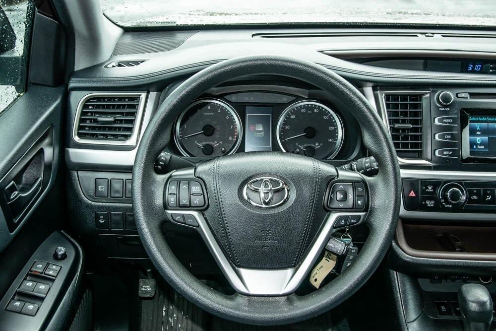 used 2019 Toyota Highlander car, priced at $29,990