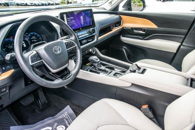 used 2024 Toyota Grand Highlander car, priced at $53,914