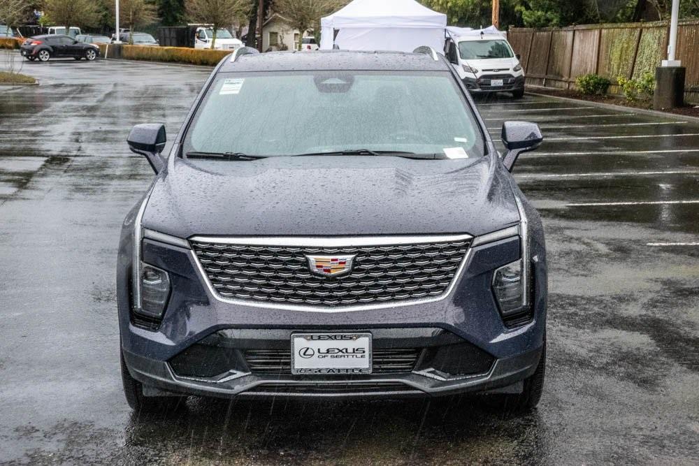 used 2024 Cadillac XT4 car, priced at $36,672