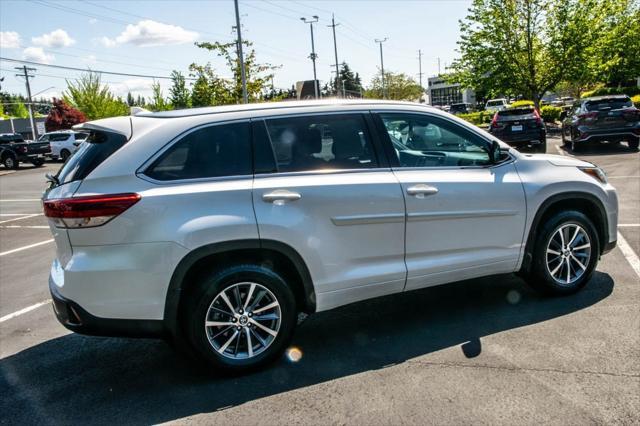 used 2017 Toyota Highlander car, priced at $27,776
