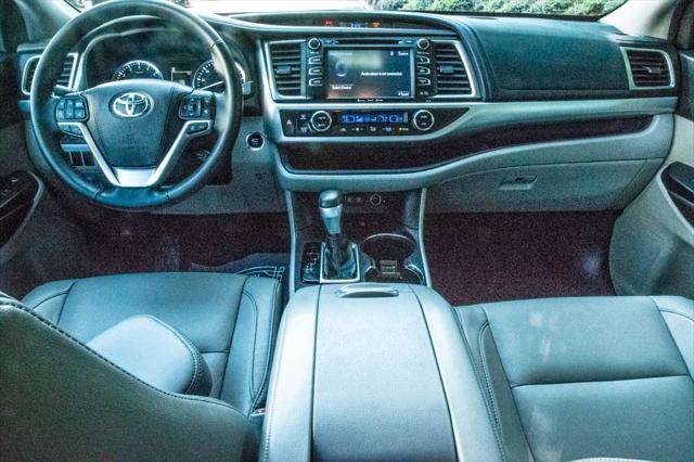 used 2017 Toyota Highlander car, priced at $27,776