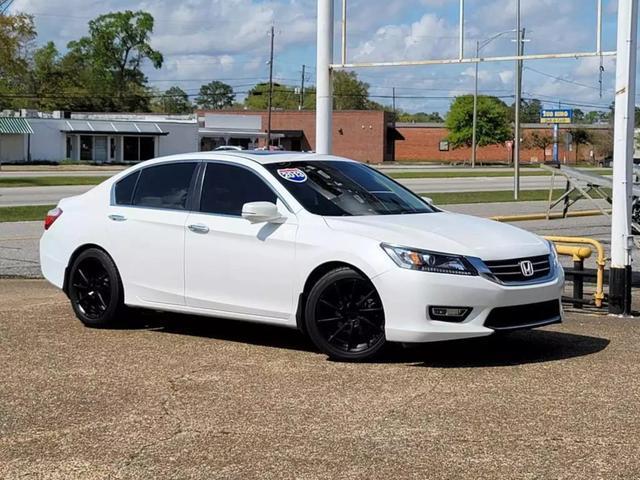 used 2013 Honda Accord car, priced at $13,499