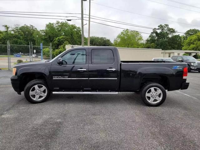 used 2013 GMC Sierra 2500 car, priced at $19,995