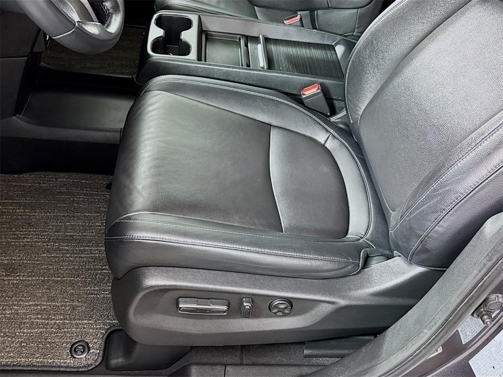 used 2022 Honda Odyssey car, priced at $36,991