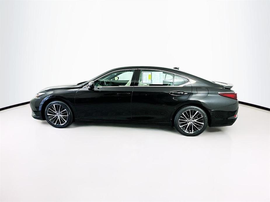 used 2022 Lexus ES 350 car, priced at $31,978