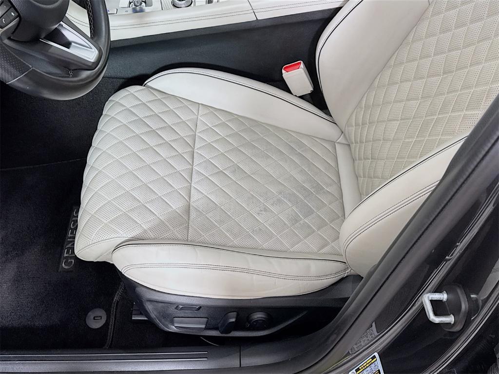 used 2022 Genesis G70 car, priced at $26,998