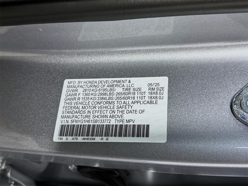 new 2025 Honda Pilot car, priced at $50,850