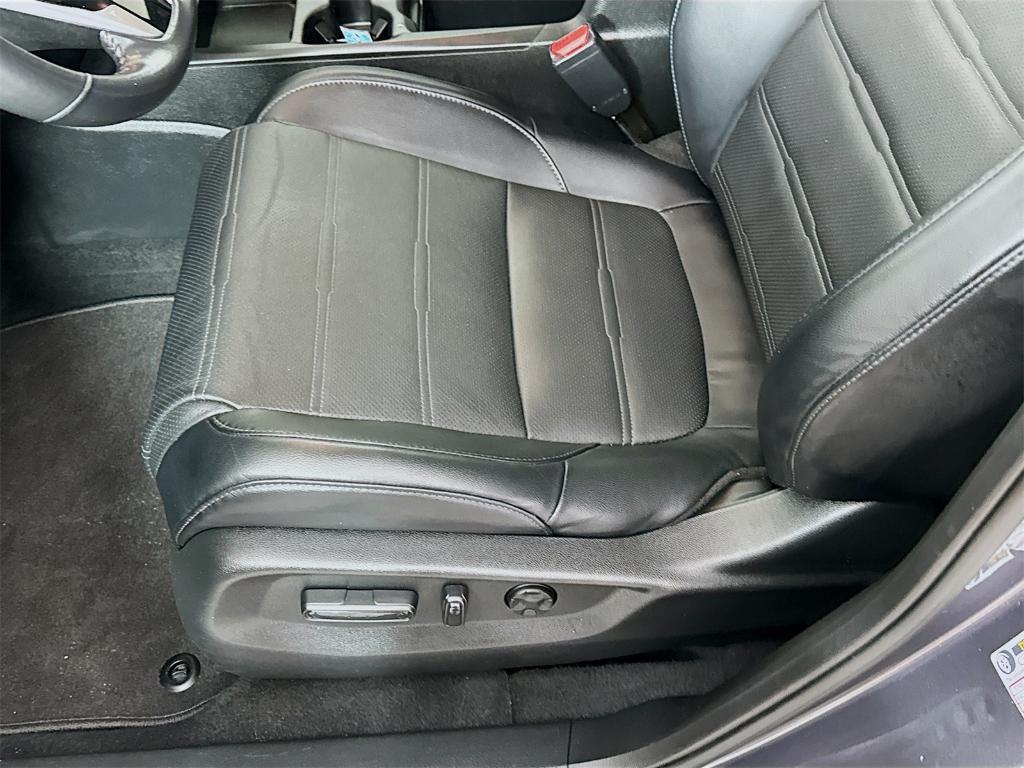 used 2022 Honda CR-V car, priced at $28,795