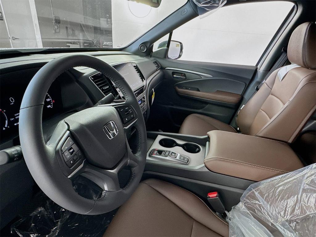 new 2025 Honda Ridgeline car, priced at $45,135