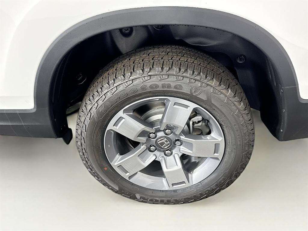 new 2025 Honda Ridgeline car, priced at $45,135