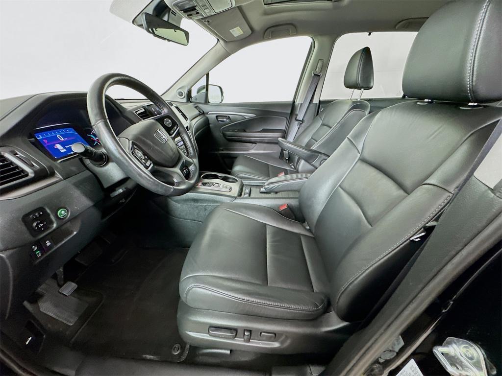 used 2022 Honda Pilot car, priced at $34,470