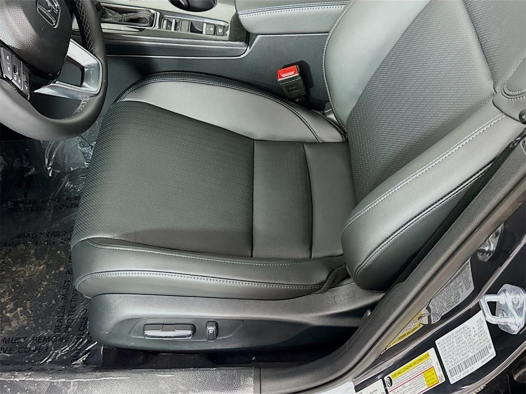 new 2025 Honda Civic Hybrid car, priced at $33,100