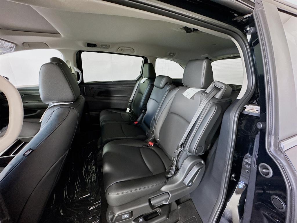 new 2026 Honda Odyssey car, priced at $44,885