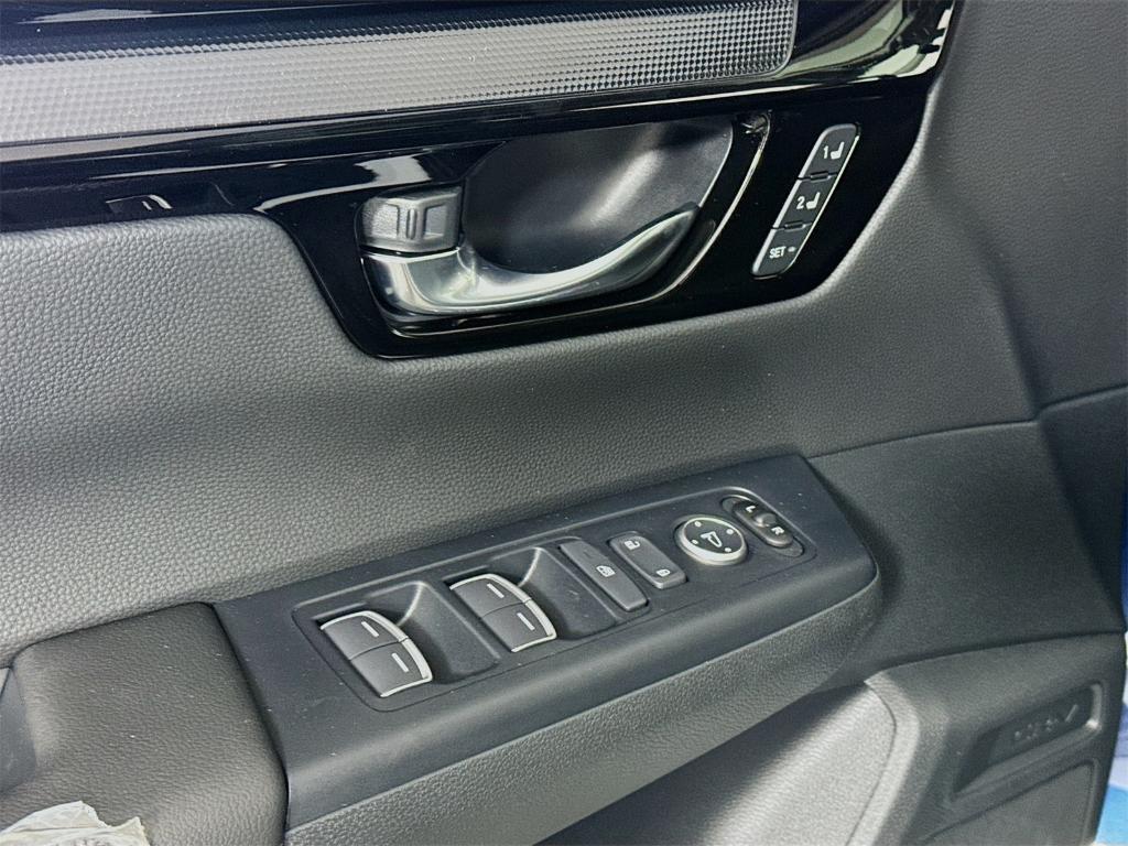 new 2026 Honda CR-V car, priced at $38,295
