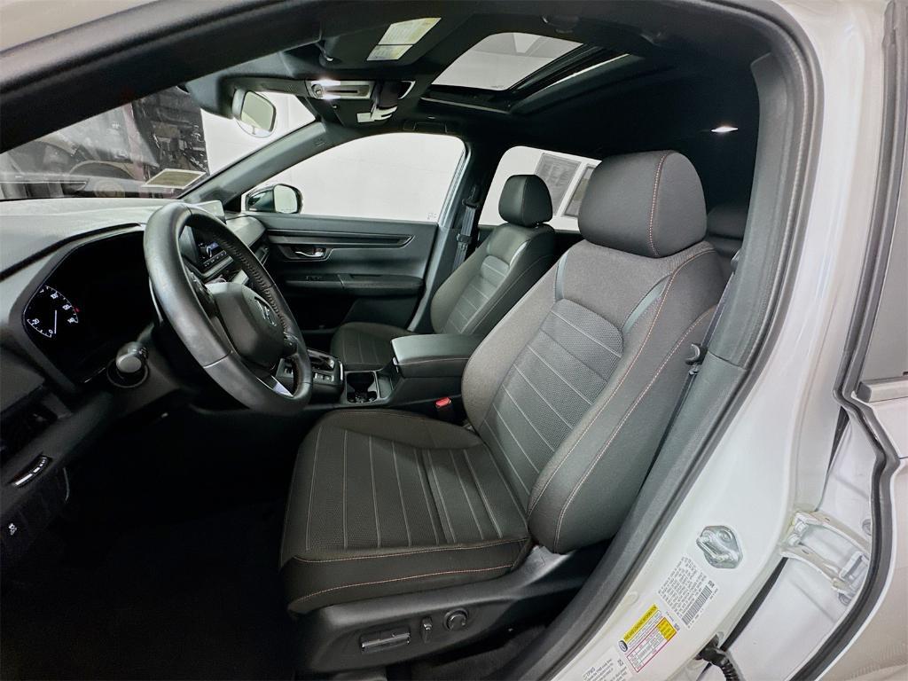 used 2024 Honda CR-V Hybrid car, priced at $35,497