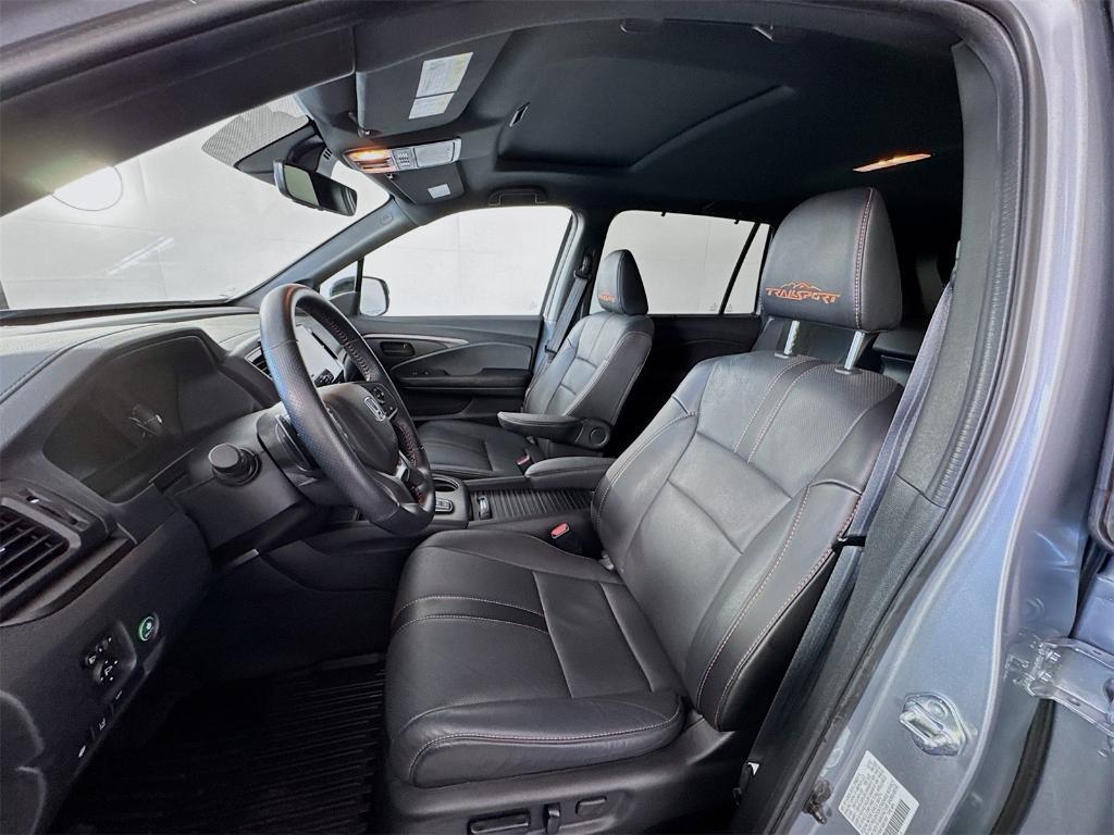 used 2022 Honda Passport car, priced at $30,998