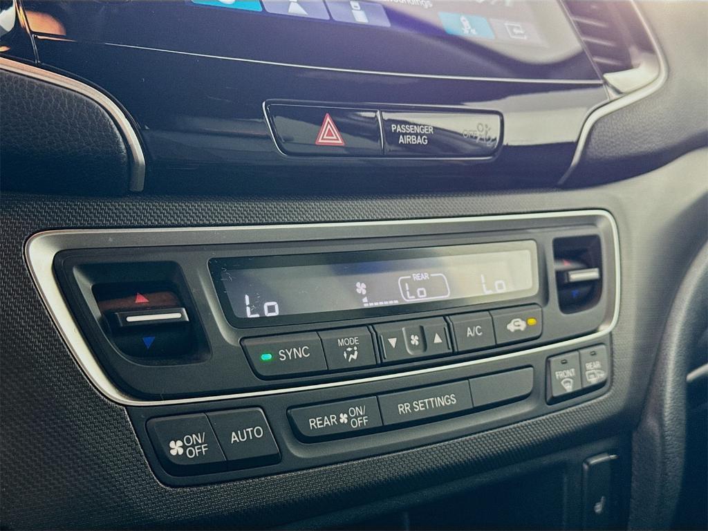 used 2022 Honda Passport car, priced at $30,998