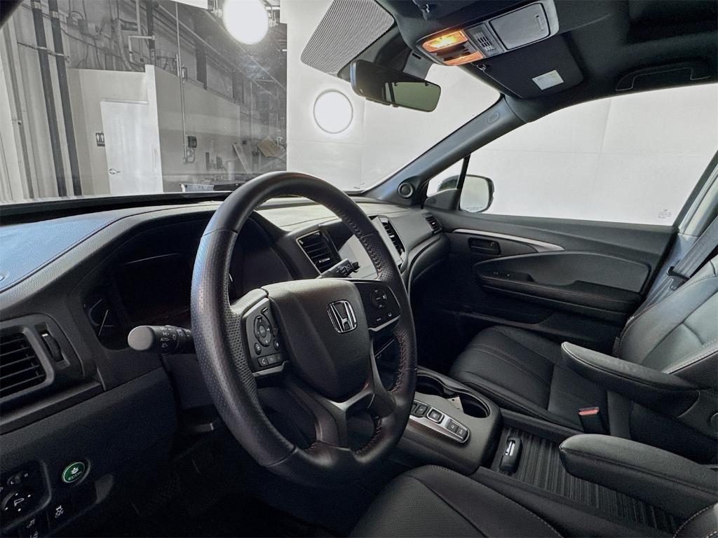 used 2022 Honda Passport car, priced at $30,998