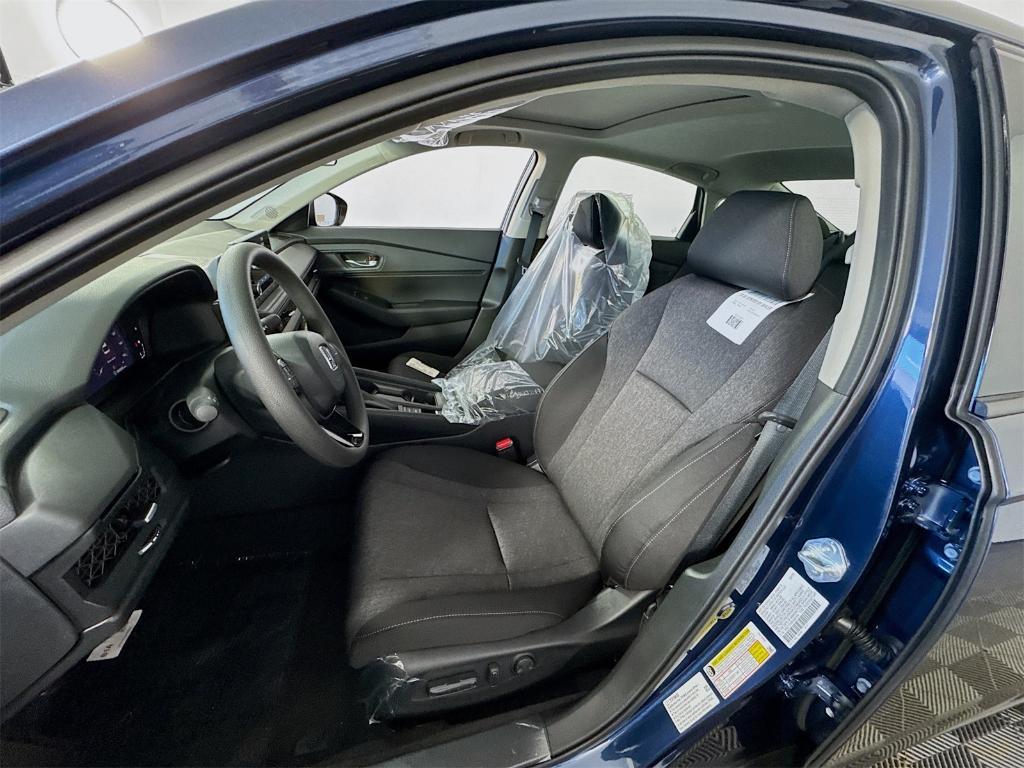 new 2025 Honda Accord Hybrid car, priced at $40,450