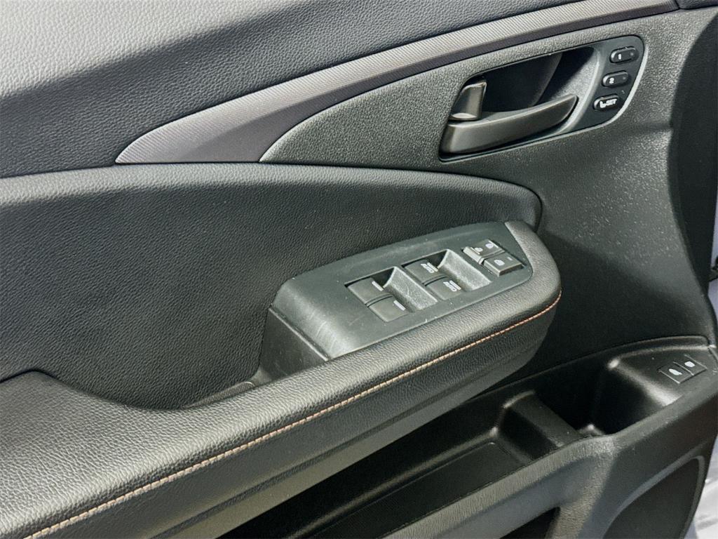 used 2022 Honda Passport car, priced at $35,655