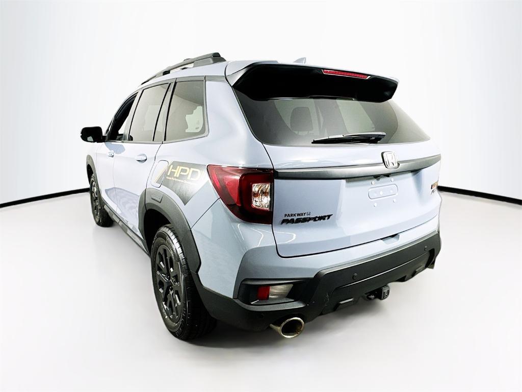 used 2022 Honda Passport car, priced at $35,655