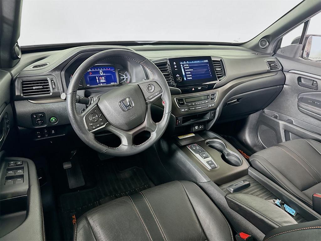 used 2022 Honda Passport car, priced at $35,655