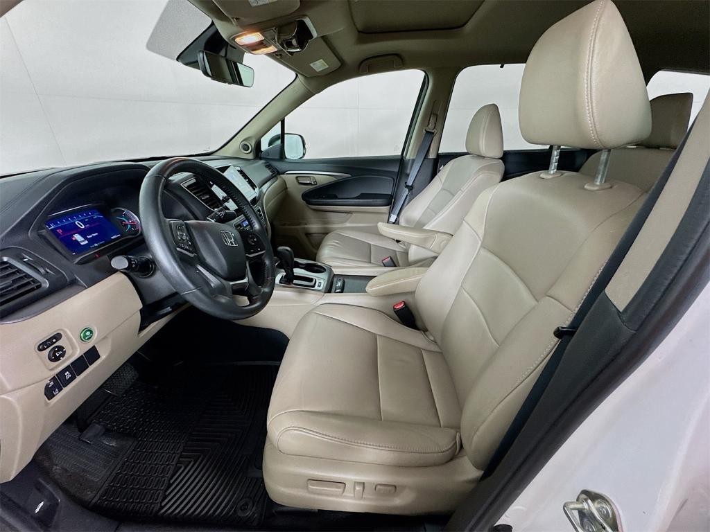 used 2020 Honda Pilot car, priced at $23,298