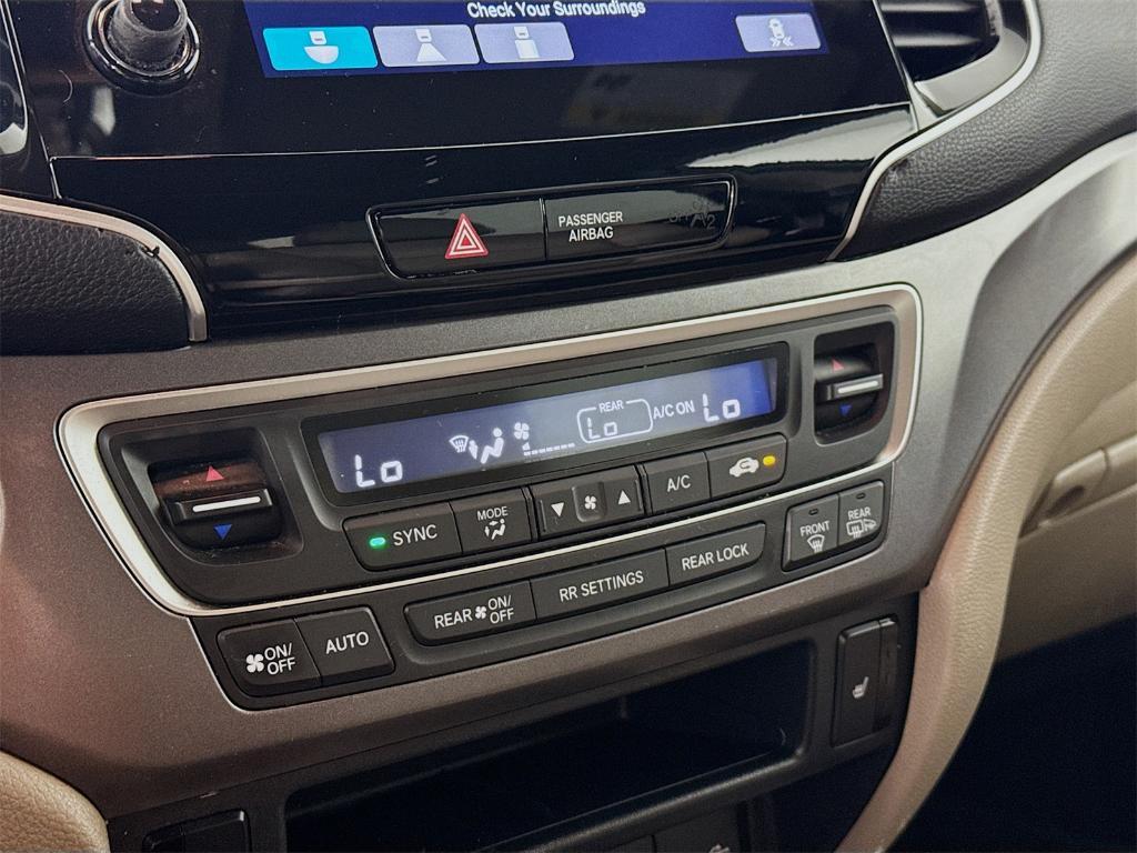 used 2020 Honda Pilot car, priced at $23,298