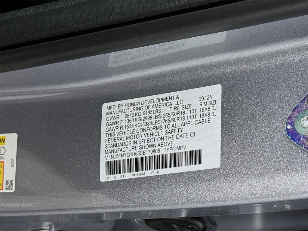 new 2025 Honda Pilot car, priced at $50,895