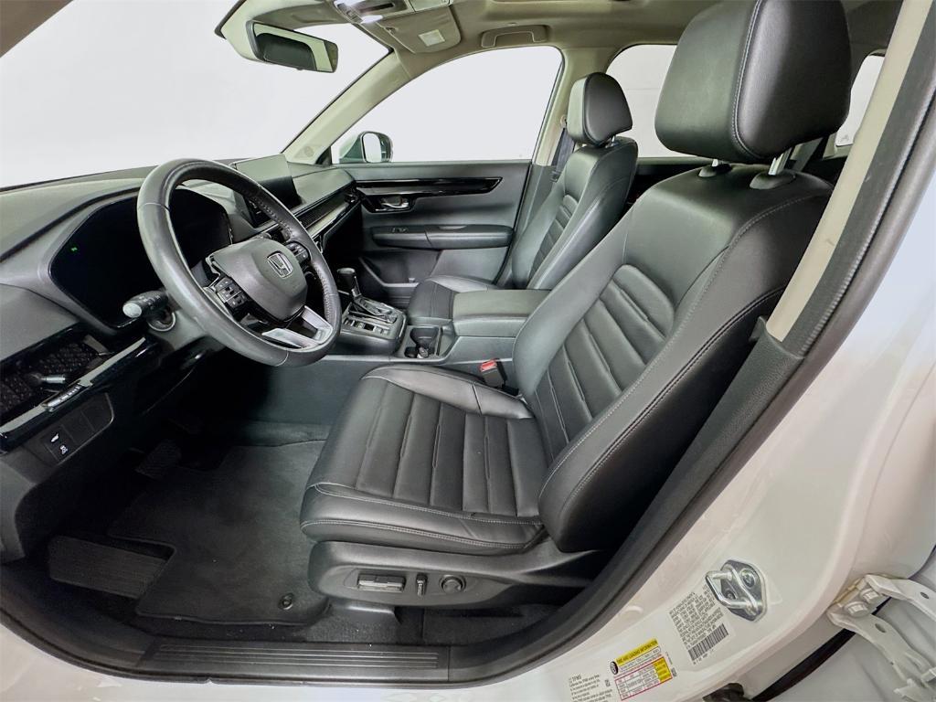 used 2023 Honda CR-V car, priced at $29,960