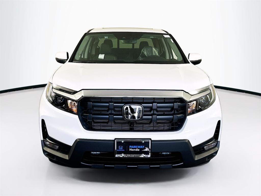 new 2025 Honda Ridgeline car, priced at $46,785