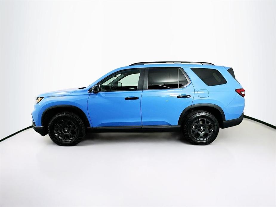 used 2024 Honda Pilot car, priced at $49,637